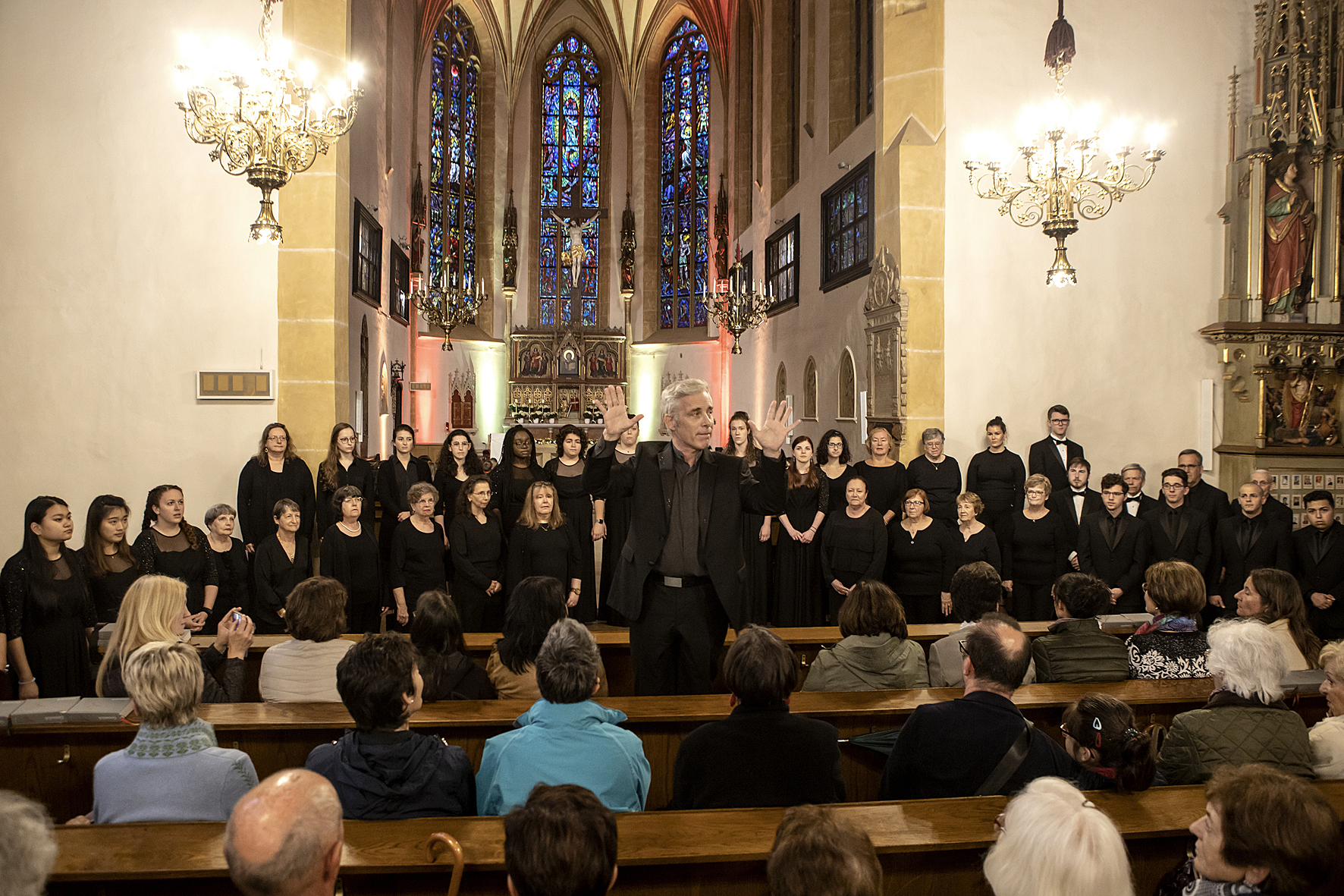 Lehigh University Choir from the USA in the Stadtpfarrkirche at the Long Night of Choirs, Voices of Spirit 2019, Graz