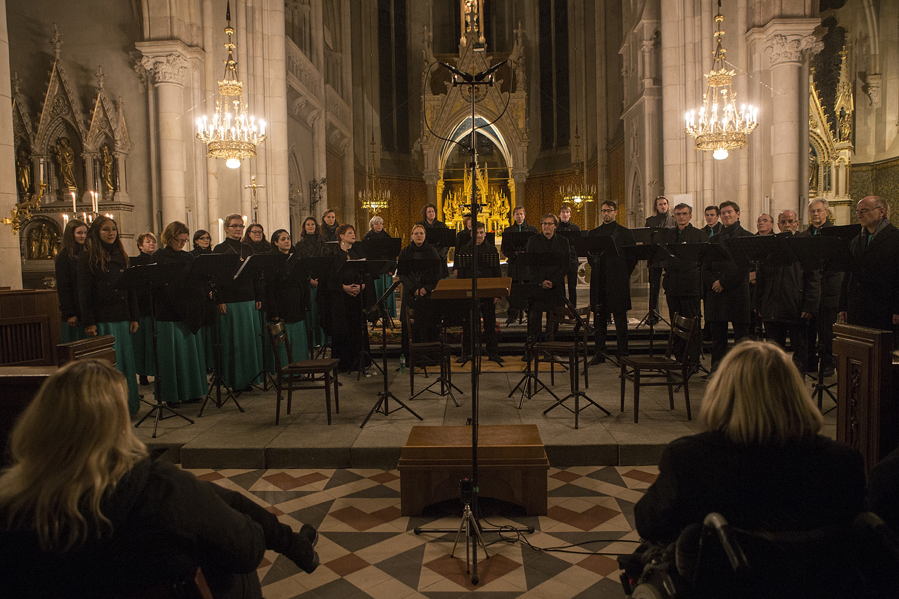 Vocalforum Graz at the world premiere of Lera Auerbach's 72 Angels in the Herz-Jesu-Kirche, Voices of Spirit 2016, Graz