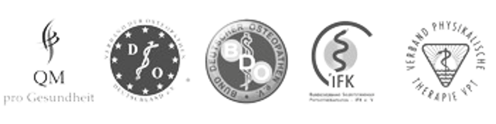 Fünf Logos: QM pro Gesundheit, DÄAO, BDO, IFK, und VPT.