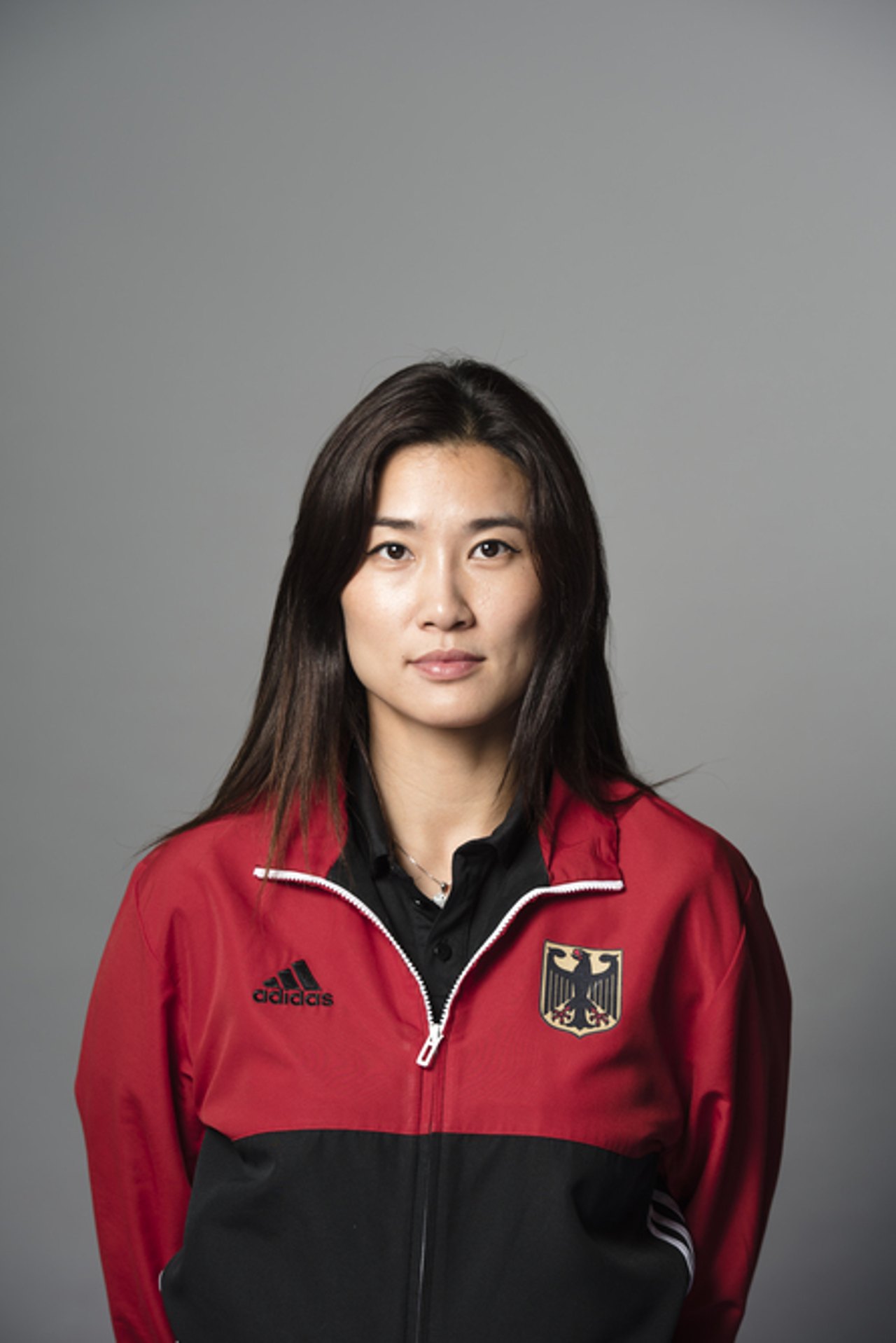 YeonJi Kim in der Jacke der deutschen Taekwondo-Nationalmannschaft
