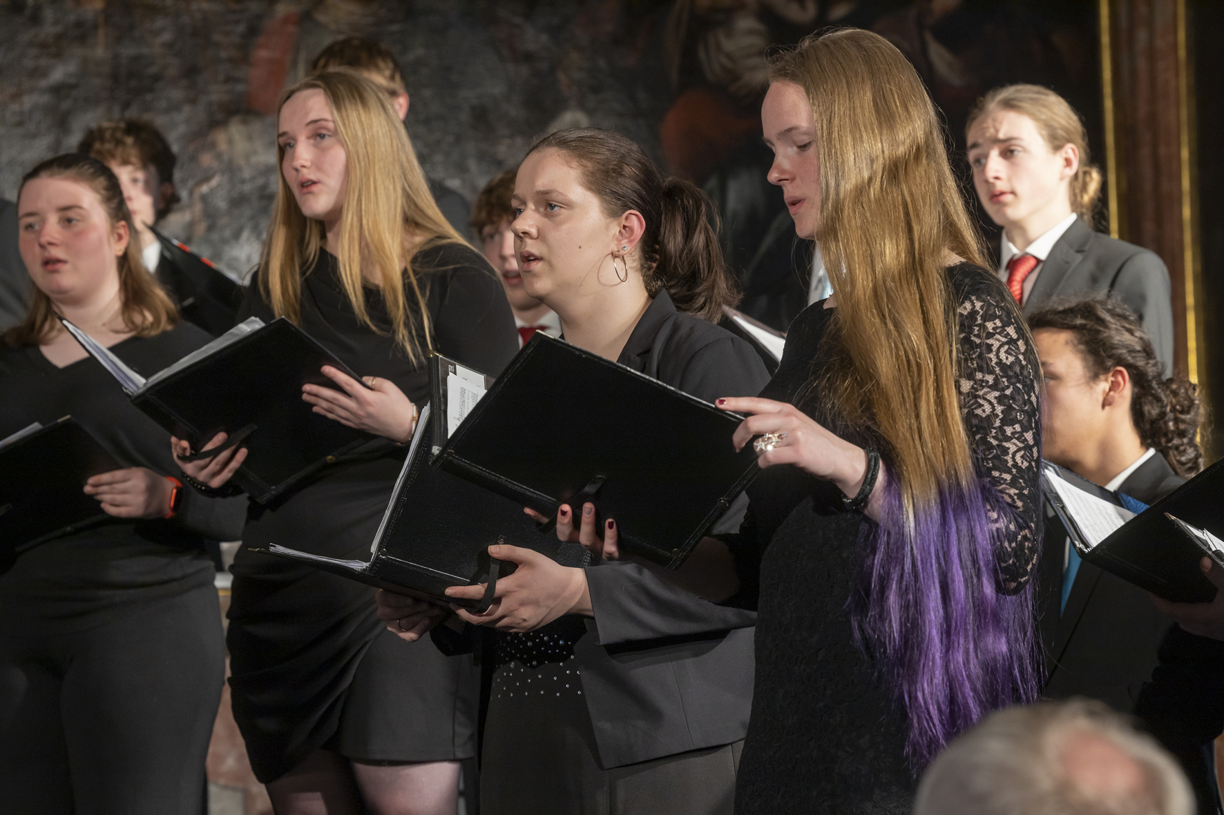 Konzertjugendchor der Chorakademie Dortmund with conductor Felix Heitmann, Voices of Spirit 2023