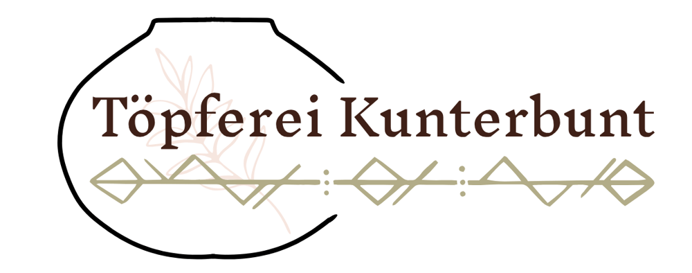 Logo mit stilisiertem Topf und dem Text "Töpferei Kunterbunt" in brauner Schrift, darunter eine goldene Zierleiste.