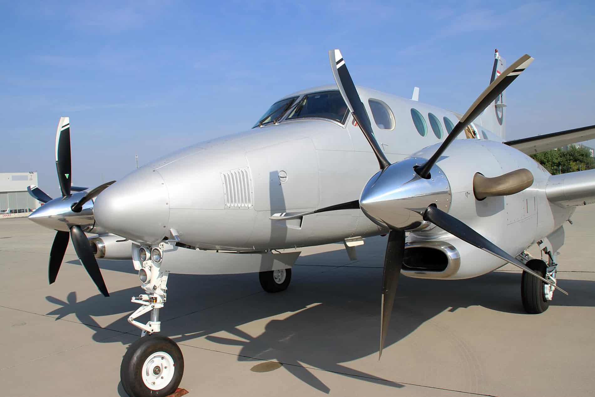 Beechcraft C90 A