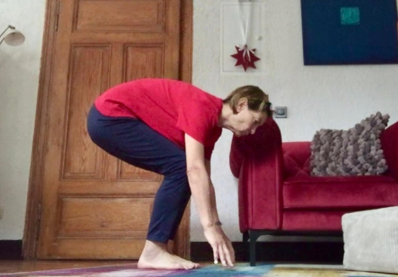 Kerstin bei einer Bewegungsübung