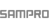 Grauer SAMPRO-Text auf dunkelgrünem Hintergrund.
