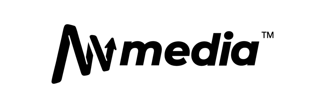Das NV Media-Logo ist in schwarzer Schrift auf dunkelgrünem Hintergrund dargestellt.