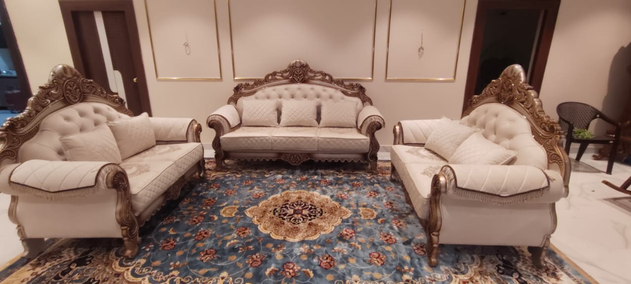 Royal Teak Carved Set