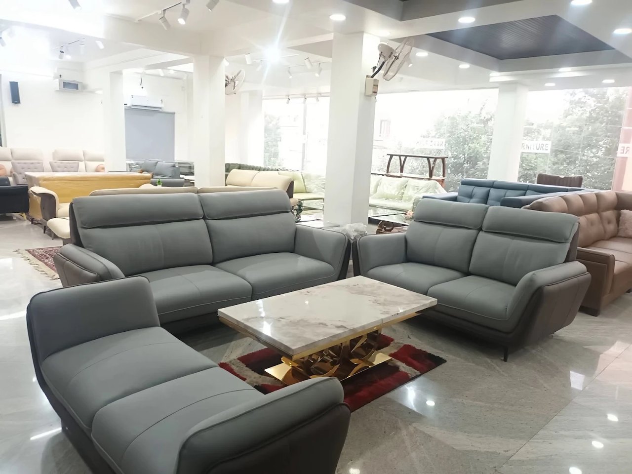 Modern Leather Lounges