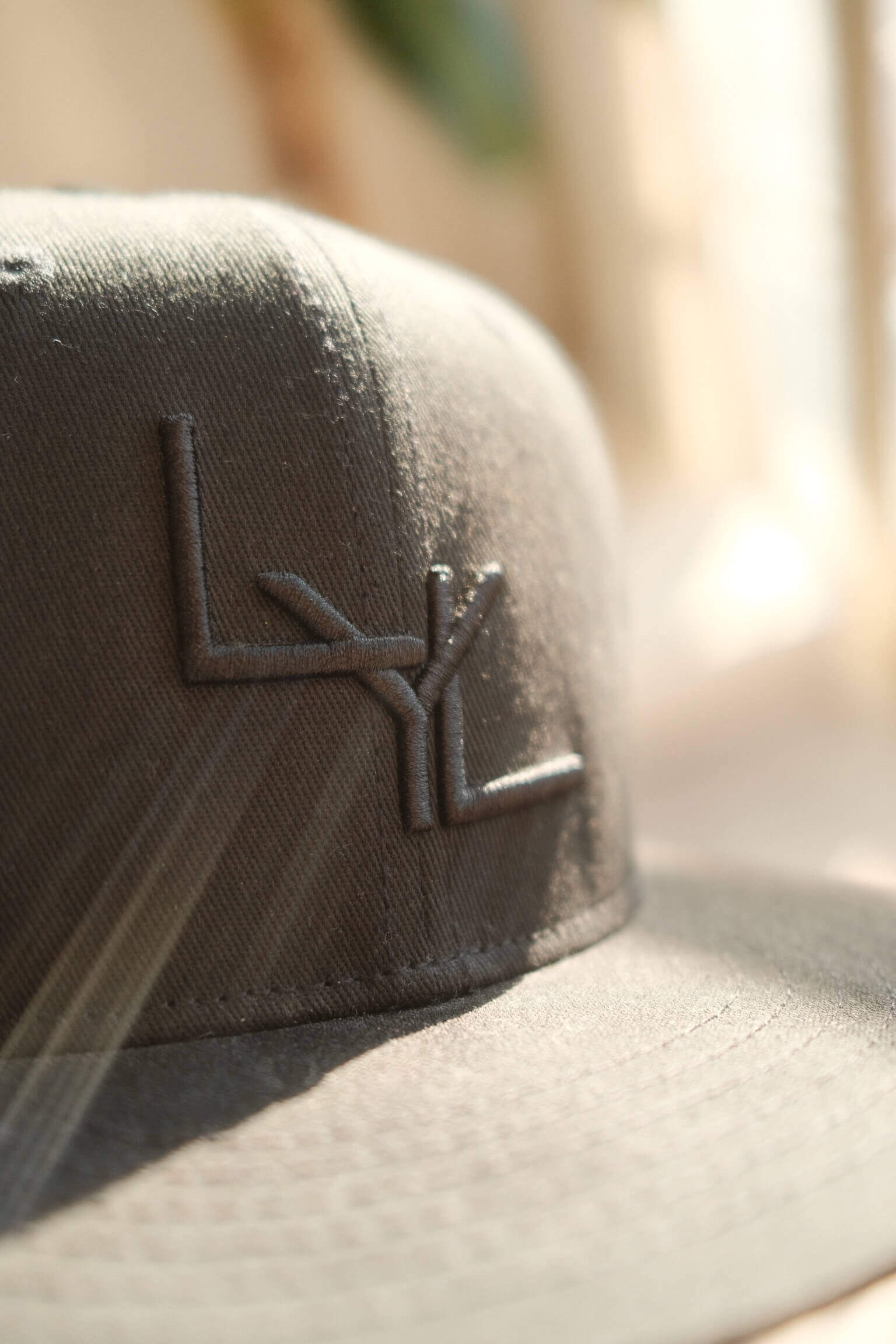 Seitenstick einer Custom Trucker Cap