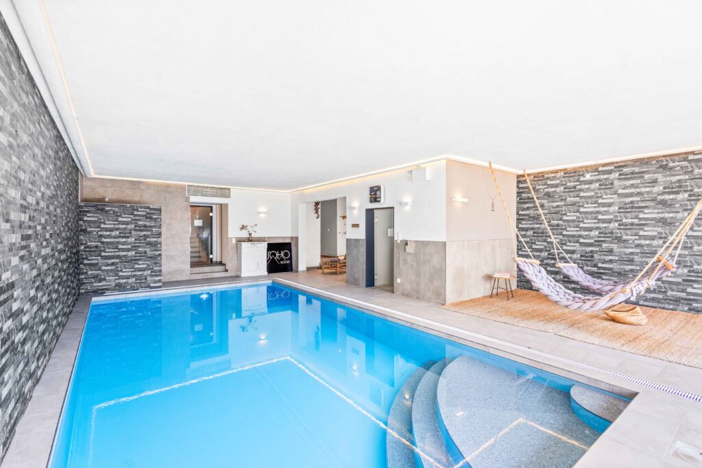 SOHO Spa-Bereich Pool