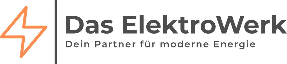 Oranges Blitzsymbol neben dem Text „Das ElektroWerk Dein Partner für moderne Energie“ auf grünem Hintergrund.