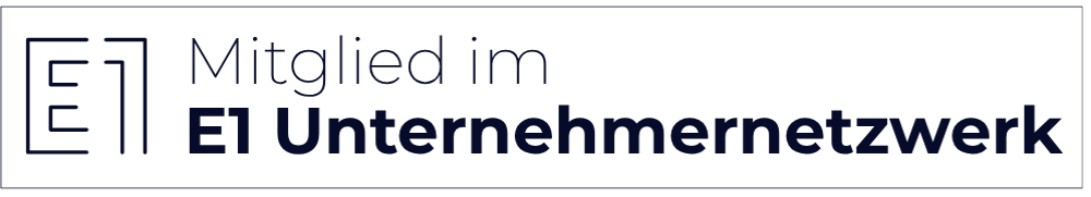 E1 Logo mit dem Text Mitglied im E1 Unternehmernetzwerk in blauer Schrift auf schwarzem Hintergrund.