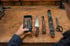 Ein Foto mit dem Smartphone von Messer, Scheren & Werkzeugen für Whats App erstellen.