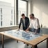 Unternehmer prüft internationale Unternehmensstruktur mit Fachteam
