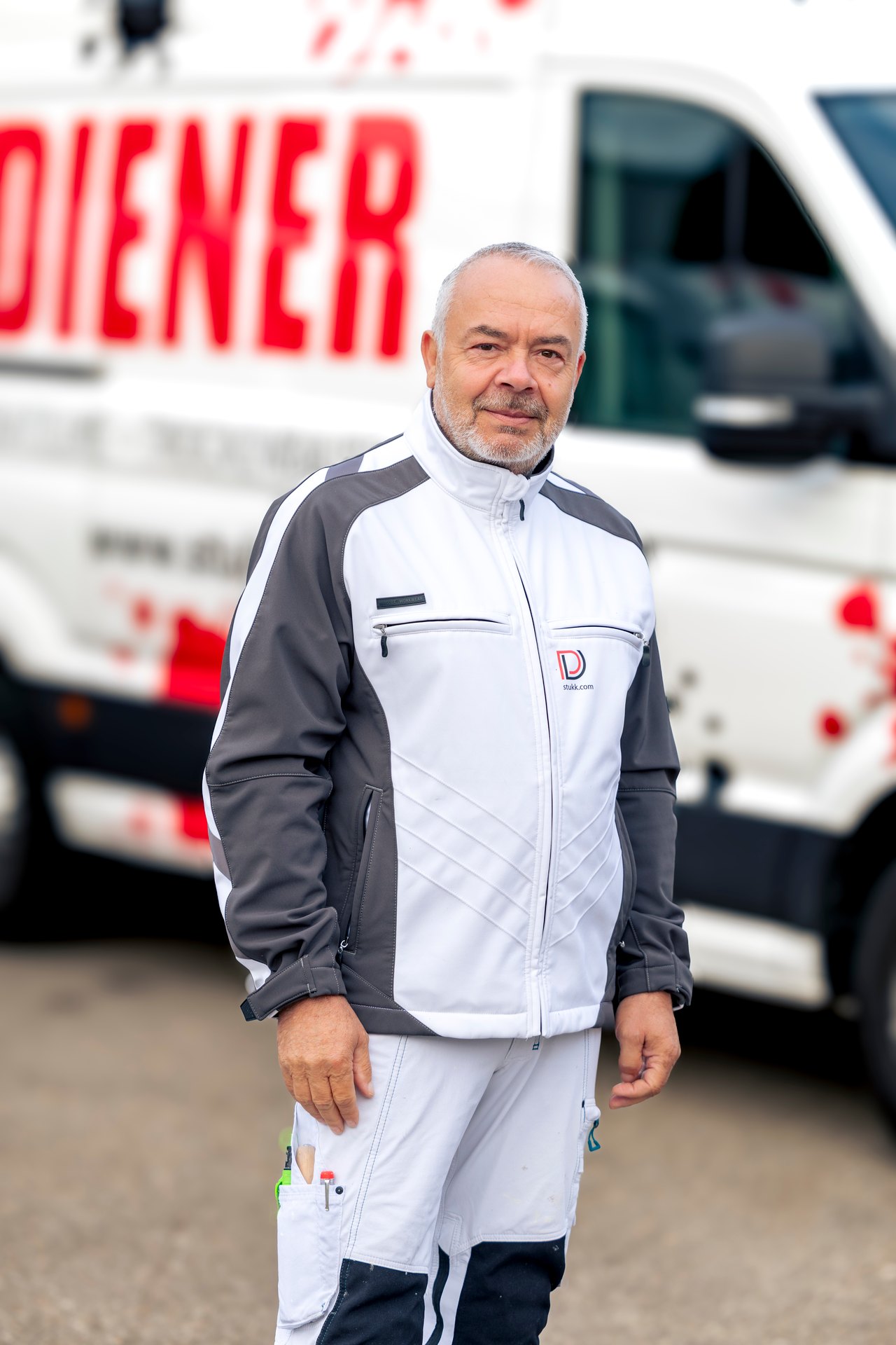 Angelo Bruna, Maler bei Diener Maler Stuckateure