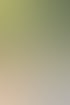Gedenkstein für Sternenkinder mit Mond, Sternen und Luftballons auf einer gepflegten Grünanlage mit Blumen.