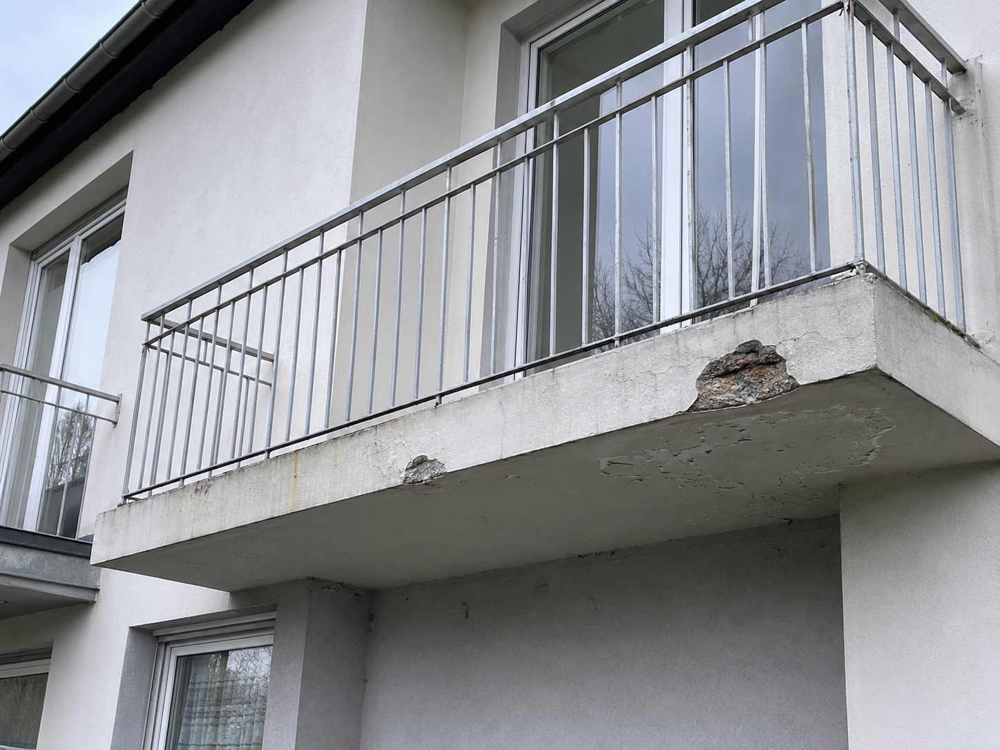 Undichter Balkon oder undichte Terrasse