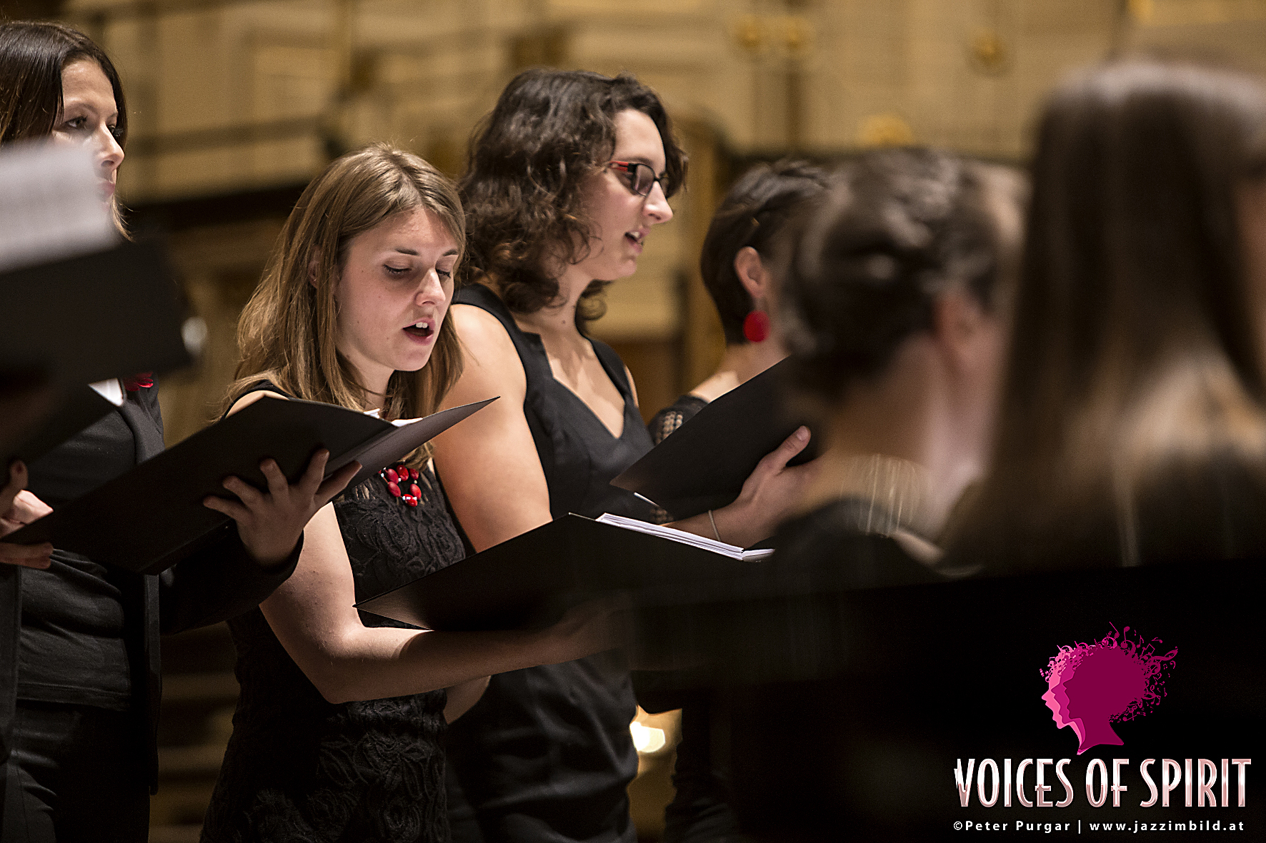 Chamber choir nota bene Graz performing in the Stefaniensaal gala, Voices of Spirit 2017, Graz