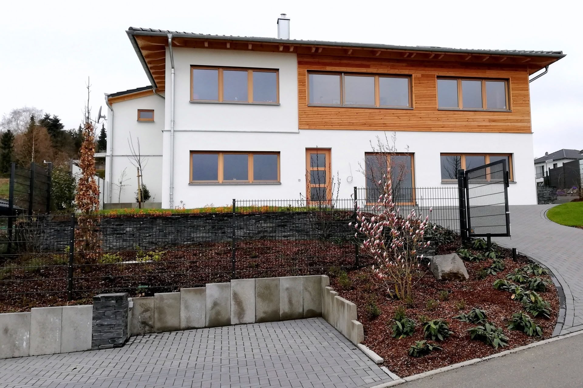 Aufstockung auf einem bewohnten Haus