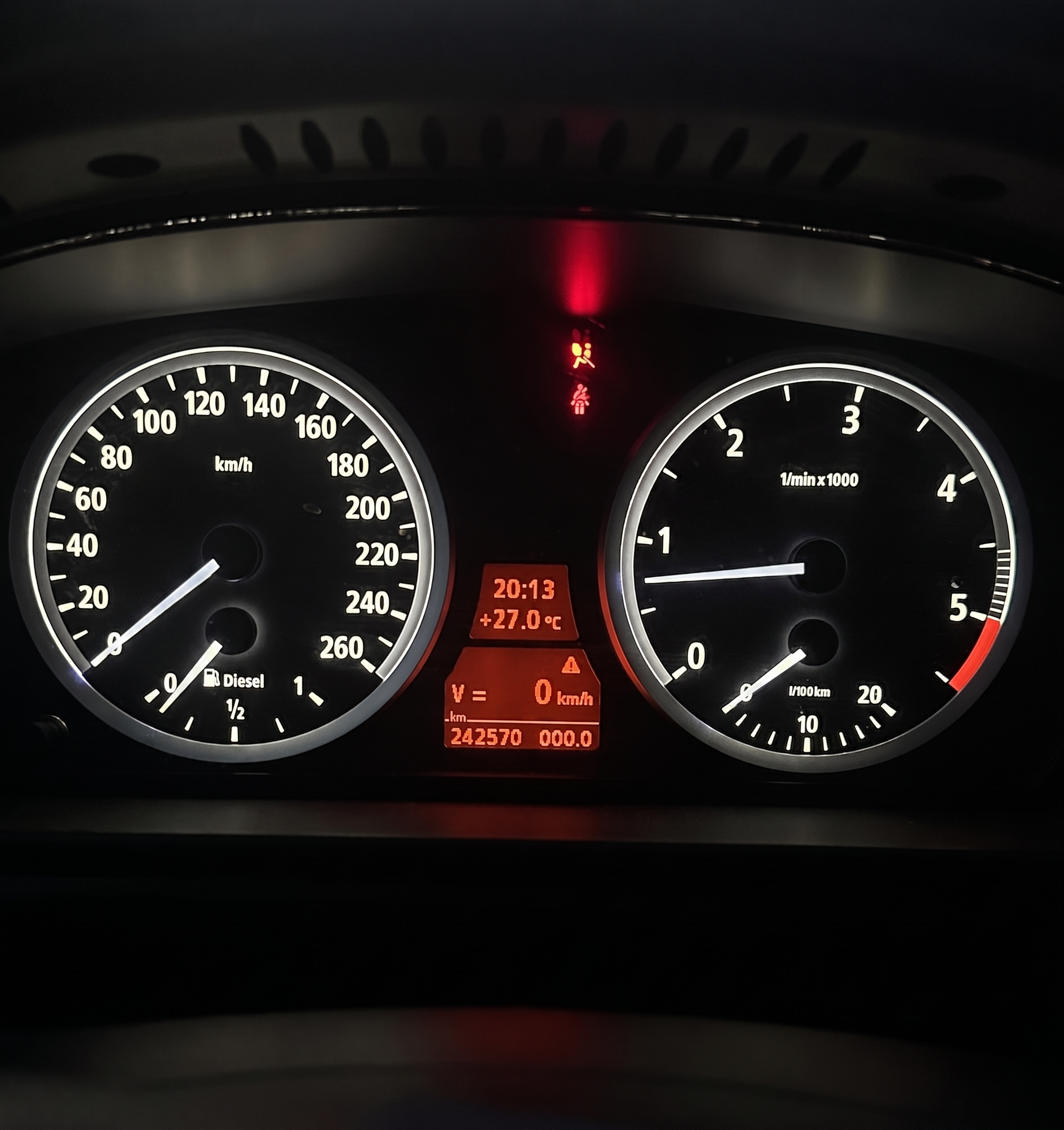BMW E60 Weiße Nadeln Ohne Display