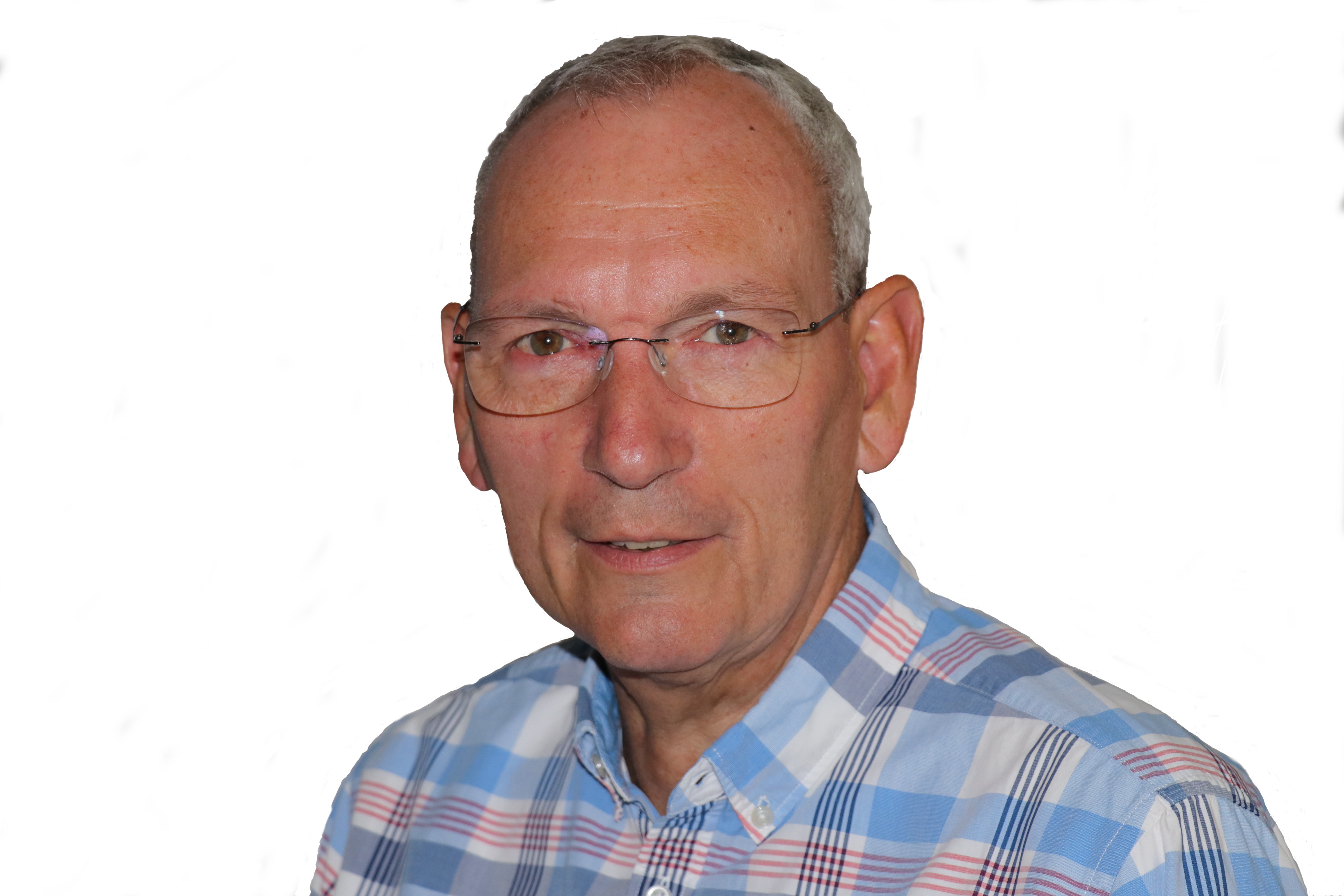 Martin seitlich mit Brille.png