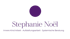 Stephanie Noel Logo. Lila Kreis über "Stephanie Noël", "Innere-Kind Arbeit - Aufstellungsarbeit - Systemische Beratung" auf grünem Hintergrund.