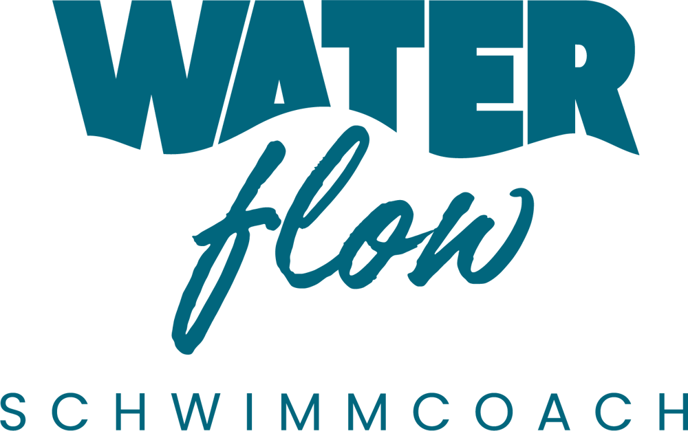 Blaues Logo mit "WATER flow Schwimmcoach". "WATER" und "flow" sind in großen Buchstaben, "Schwimmcoach" kleiner.