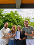 Team der Baumeister Helmut Giesinger GmbH mit TÜV-Zertifikat nach ISO 29993 für Aus- und Fortbildungen im Bauhaupt- und Baunebengewerbe