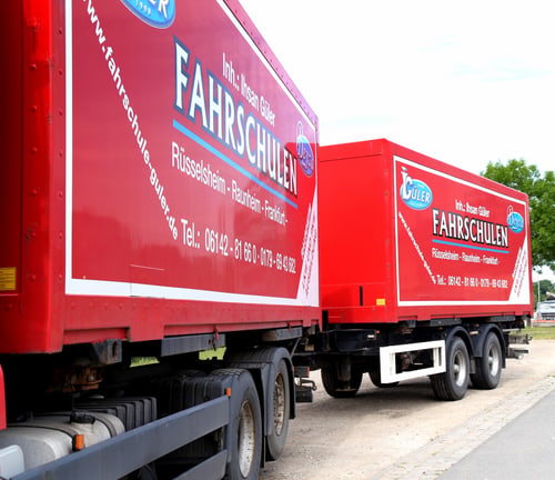 LKW-Führerschein bei der Fahrschule Güler