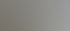 Feuchte Wand mit abblätternder Farbe und Schimmelbefall über einer gefliesten Fußleiste.