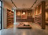 Showroom mit aufgerollten Teppichen