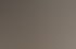Ein Mann mit Kamera filmt eine sitzende Gruppe von Konferenzteilnehmern.