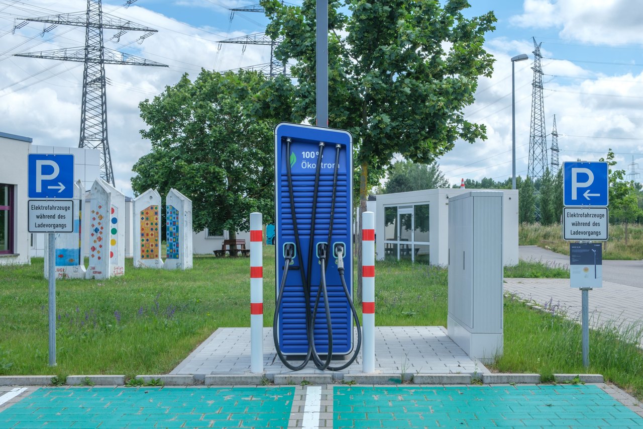 Workplace EV Charging: A Guide for Placentia Businesses