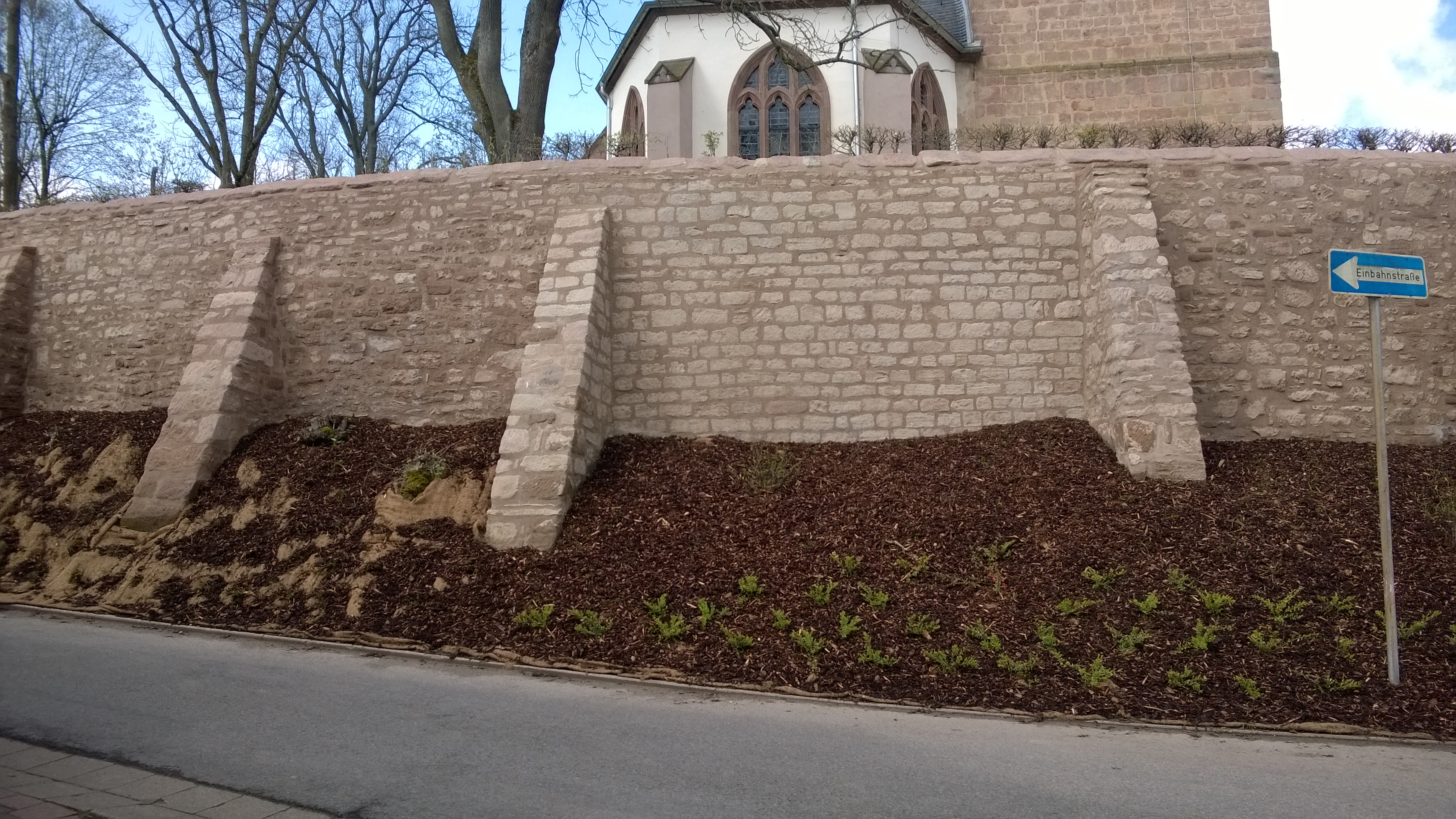 Kirchenmauer Köllerbach