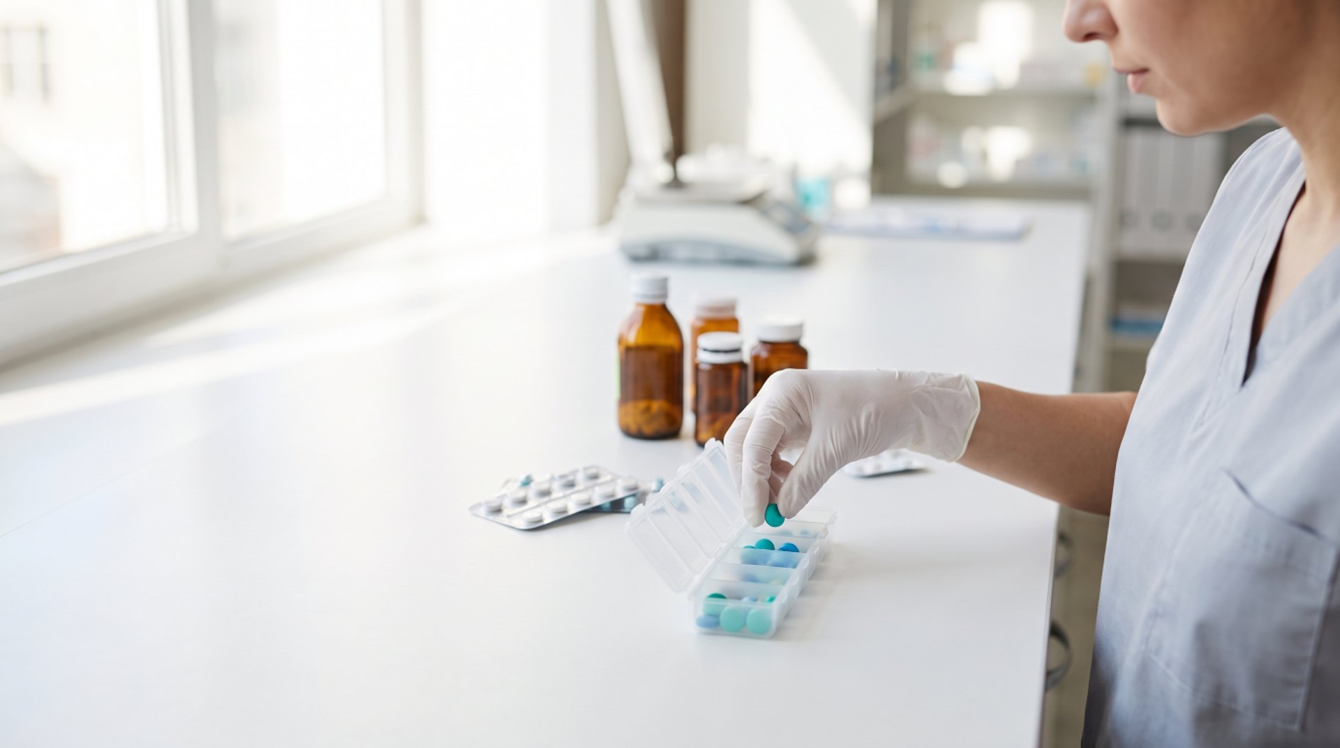 Medikamentendosette und professionelle Verblisterung