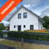 Modernes Einfamilienhaus mit verkauft-Schild in Eggersdorf