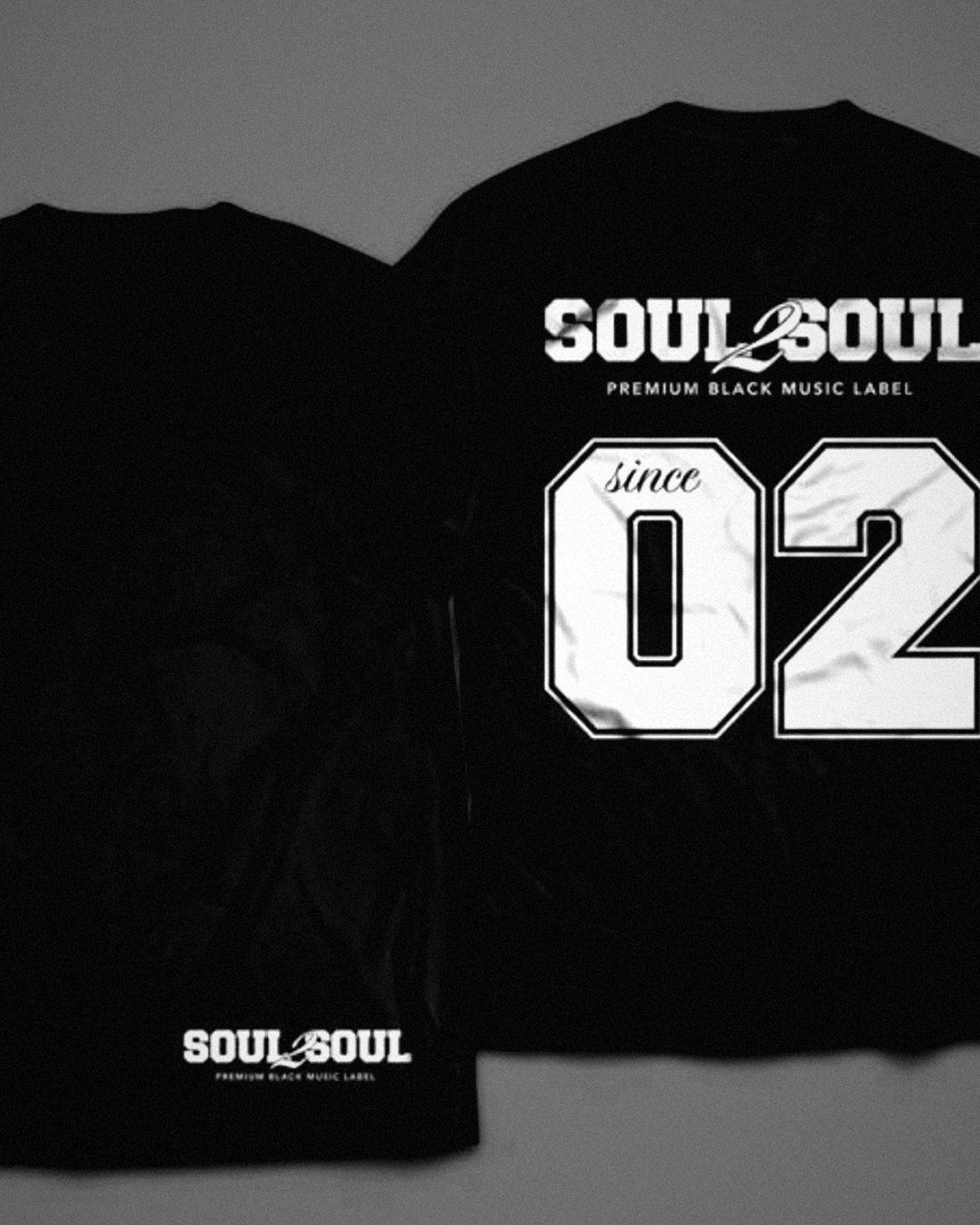 Schwarzes Soul2Soul T-Shirt, Rückseite mit Since 02