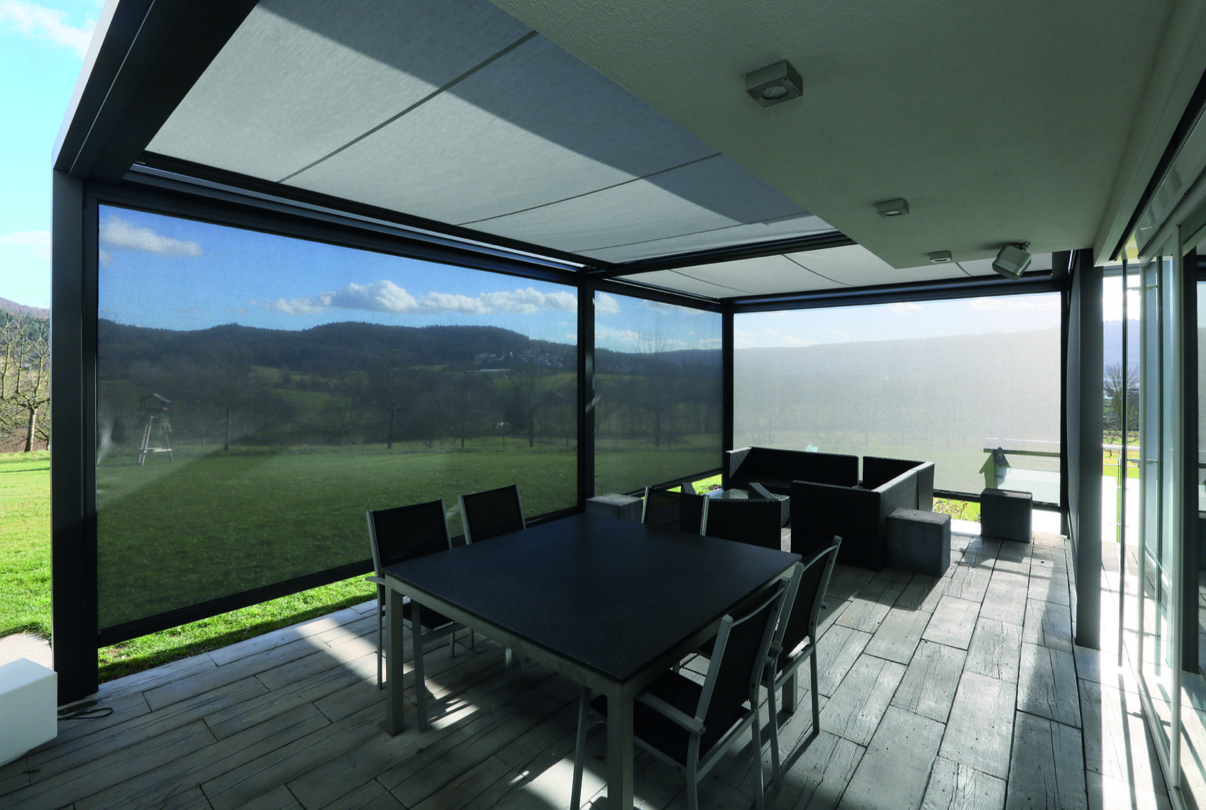 Pergolamarkise mit Panoramablick