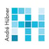 André Hübner Logo, blaue und weiße Quadrate bilden die Buchstaben A und H.