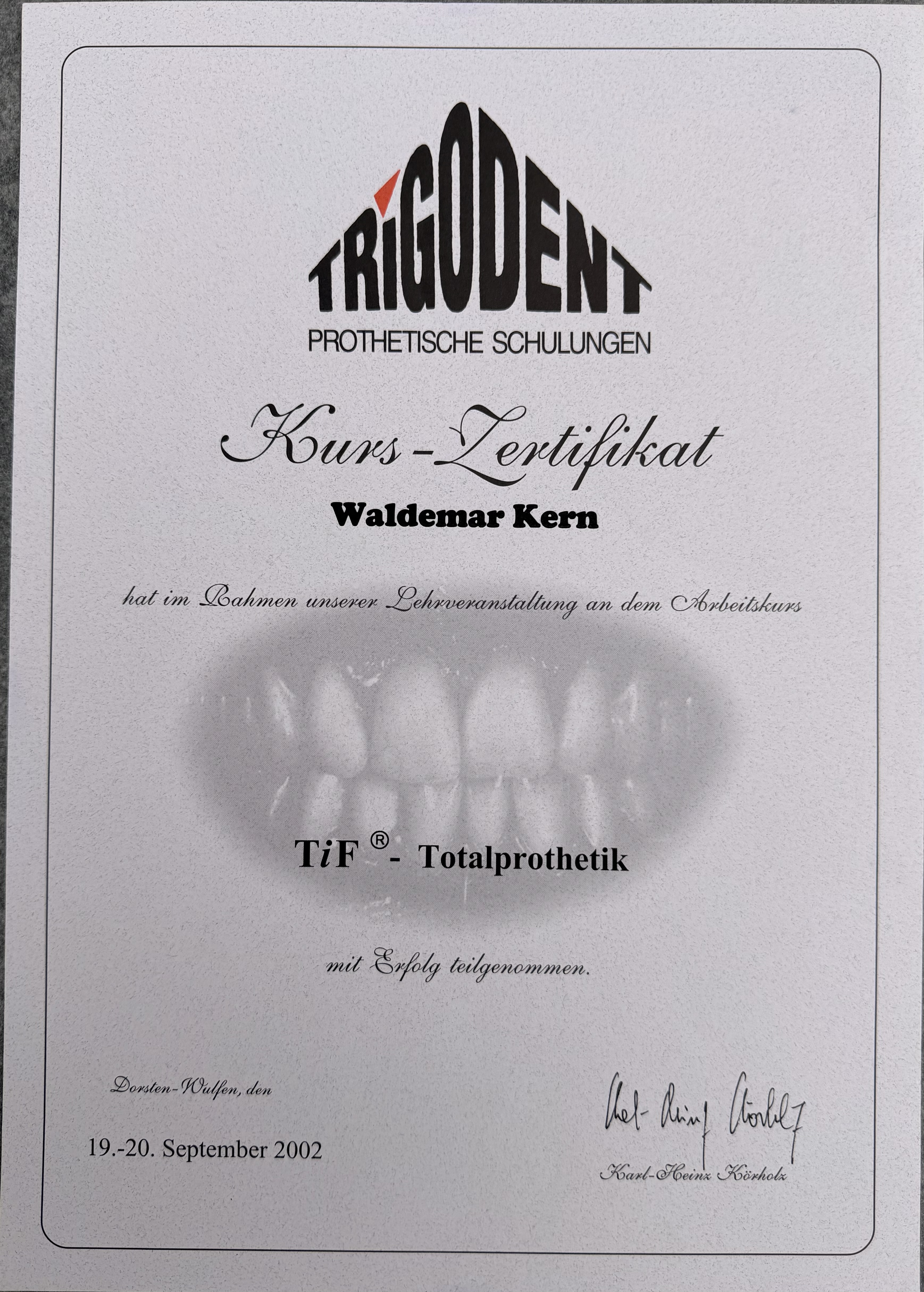 Fortbildungszertifikat 8 von ADU-Dental