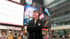 XXL-Fußballschuh von ABSOLUTE TEAMSPORT auf der Big Wall am Times Square in New York