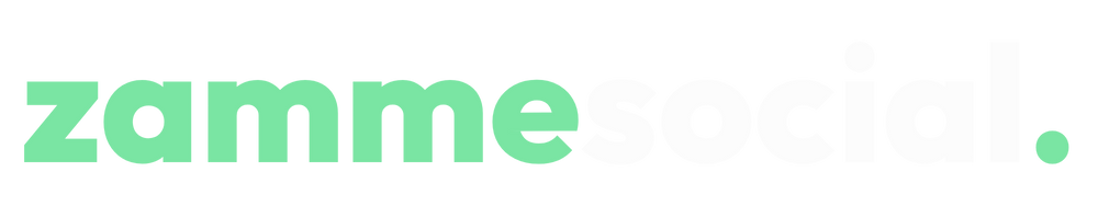 Das Logo "zammesocial." mit den Buchstaben "zamm" in Mintgrün und "social." in Weiß auf dunkelgrünem Hintergrund.