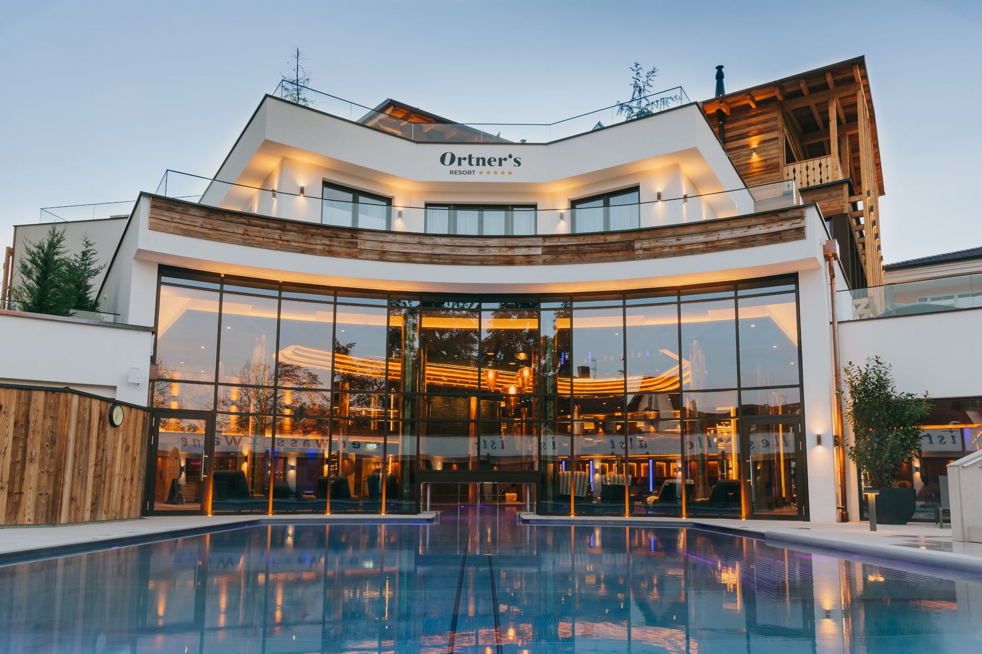 Hotels & Hospitality