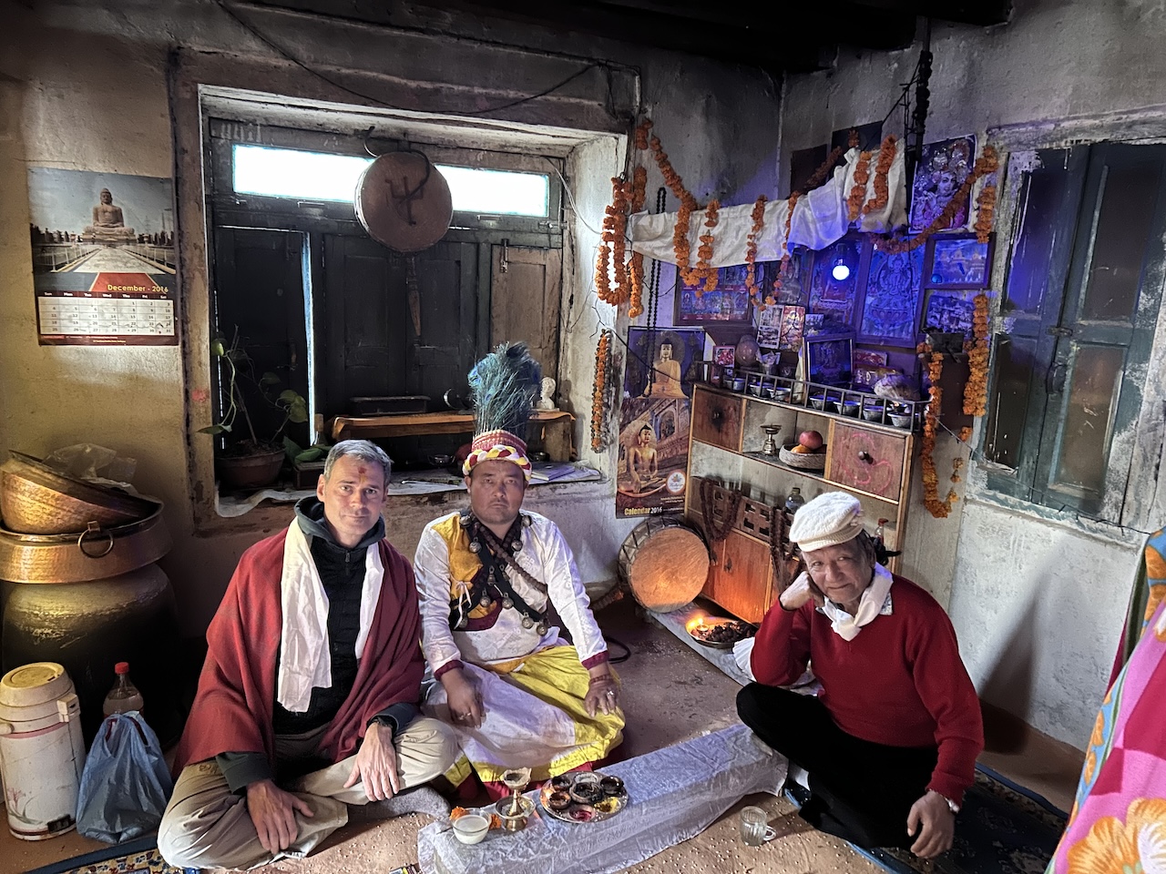 Mit meinen schamanischen Lehrern in Nepal