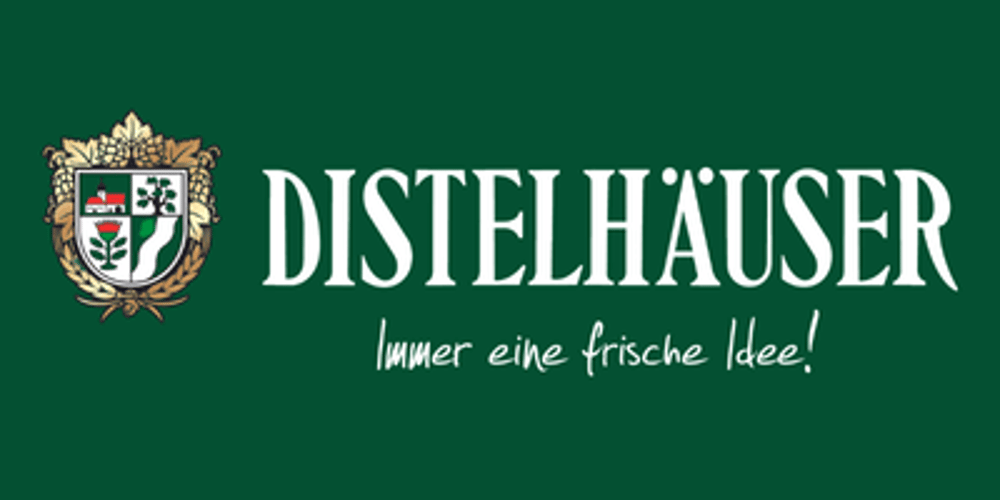 Distelhäuser Logo auf grünem Hintergrund, mit einem Wappen und dem Text "Immer eine frische Idee!".