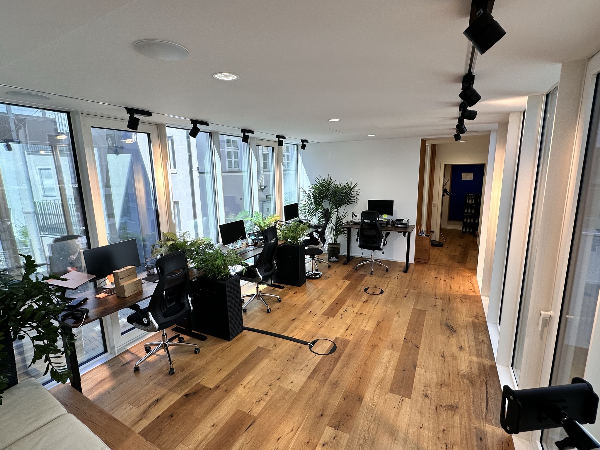 Arbeitsplätze mit Blick ins Grüne