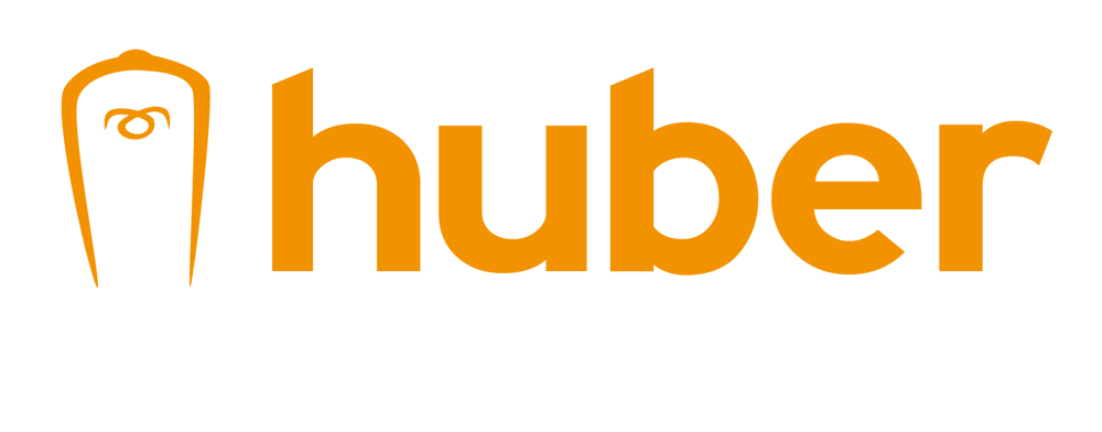 Logo: Glühbirnensymbol mit "huber" in Orange, darunter "ELEKTROTECHNIK" in Weiß auf dunkelgrünem Hintergrund.