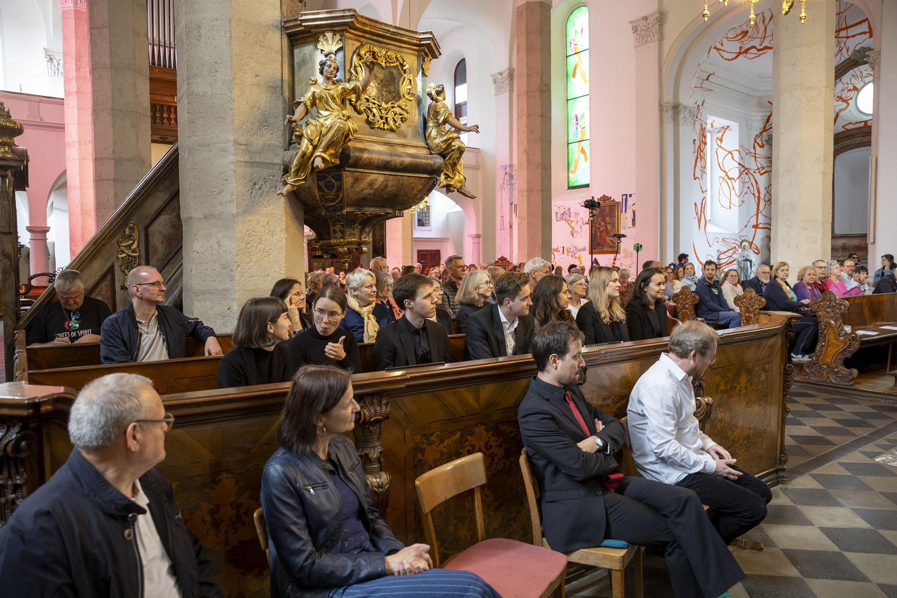 Final concert of the conducting masterclass with the youth choir Cantanima in the Andräkirche, Voices of Spirit 2024, Graz