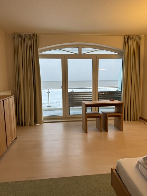 Zimmer mit Meerblick