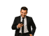 Lächelnder Geschäftsmann im Anzug schaut auf sein Smartphone.